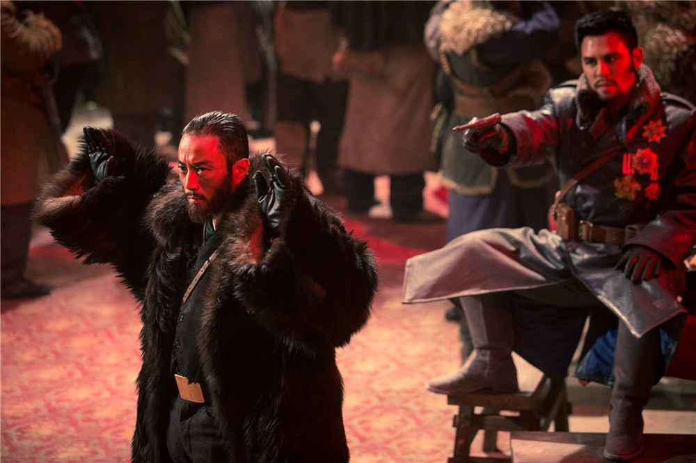 徐克教你如何把樣板戲《智取威虎山》拍成中國版的007