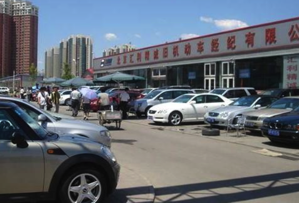 趕集網(wǎng)首次發(fā)布報(bào)告：什么人買？買什么樣的二手車？
