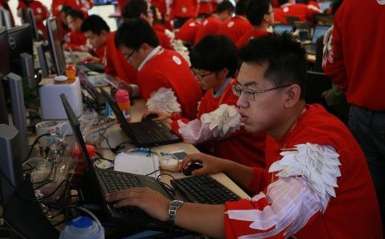 “天貓員工穿盜版衛(wèi)衣”這種單方說法是怎么登上頭條的？