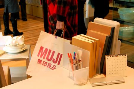 國內(nèi)不僅能買到MUJI家電，還能吃上MUJI料理了……