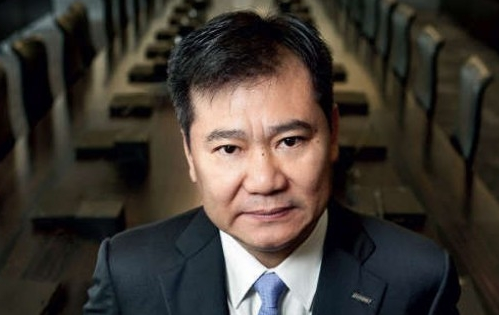 半年凈虧7.49億元，蘇寧是該向左走還是向右走？