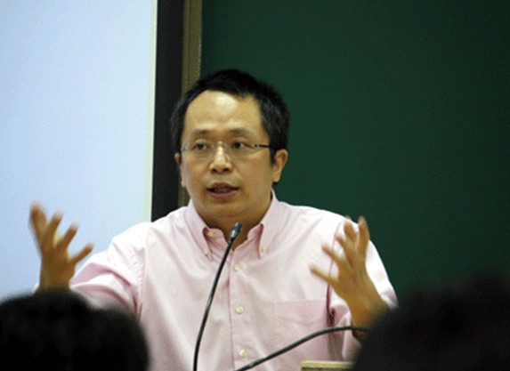 周鴻祎的兩個困惑：先做產品還是先談情懷？是自己一竿子插到底還是培養(yǎng)人做？