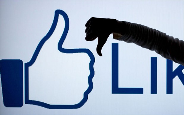 Levi's、Facebook、QQ空間……因?yàn)樗鼈儾豢崃?></span><div><div>當(dāng)我們拿到一個(gè)以前從沒(méi)有見(jiàn)過(guò)的產(chǎn)品，并且它們外觀炫麗，功能出眾，體驗(yàn)完美的時(shí)候，我們總會(huì)發(fā)自?xún)?nèi)心地贊嘆一句：“酷?！睕](méi)錯(cuò)，“酷”是一個(gè)無(wú)法詳細(xì)解釋的詞，但它卻代表了年輕人對(duì)一個(gè)產(chǎn)品或一件事物的認(rèn)同?？傮w來(lái)說(shuō)它代表了：年輕、時(shí)尚、美觀、個(gè)性以及超乎想象的體驗(yàn)。</div><div><br></div><div>任何一個(gè)將大眾年輕消費(fèi)者（通常是18-35歲的年輕群體）作為目標(biāo)群體的品牌，都會(huì)努力追求給目標(biāo)消費(fèi)群體“酷”的體驗(yàn)，從生活消費(fèi)品可口可樂(lè)、耐克到電子消費(fèi)品iPhone、PS游戲機(jī)到互聯(lián)網(wǎng)產(chǎn)品憤怒的小鳥(niǎo)、紀(jì)念碑谷，它們都因此而贏得消費(fèi)者。但維持“酷”的品牌形象和產(chǎn)品體驗(yàn)并不是一件容易的事，品牌的歷史與人類(lèi)的歷史相比顯得異常短暫，多年以后，消費(fèi)者會(huì)選擇遠(yuǎn)離一些品牌，原因很可能是它們不酷了。</div><div><br></div><div><b><font color=