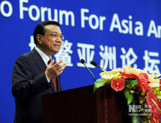 李克強在博鰲說，將推進建立上海與香港股票市場交易的互聯(lián)互通